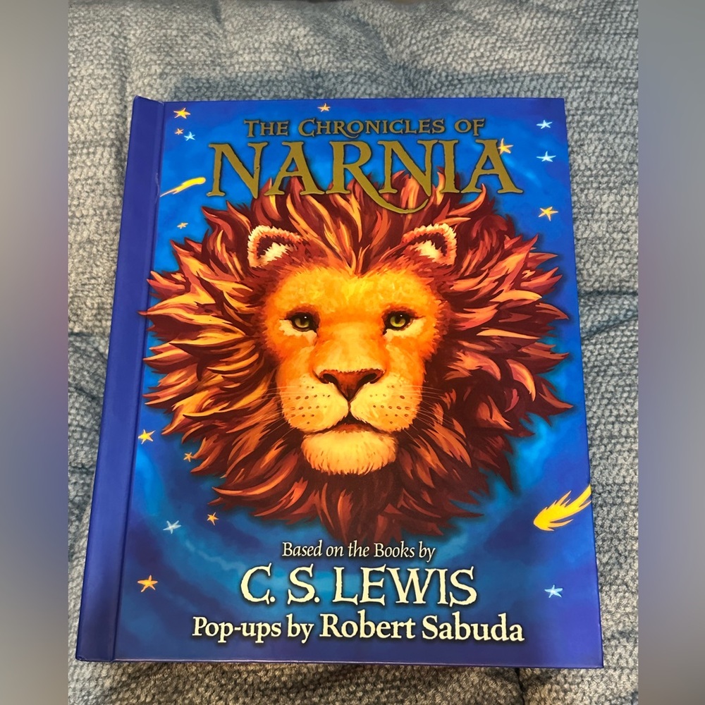 The Chronicles of Narnia Pop-Up : Based on the Books by C. S. Lewis